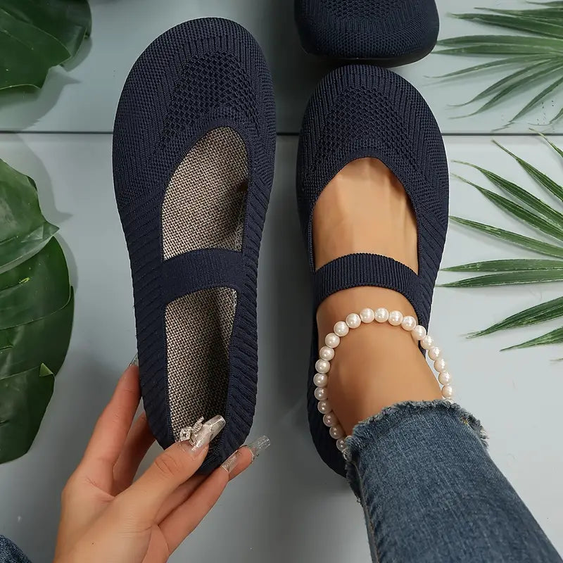 Women's Closed Toe Flats | Work